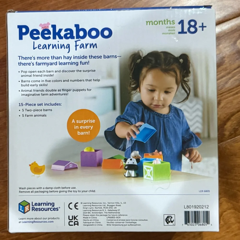 NWT Peekaboo Learning Farm Toy Set